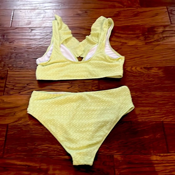 MATERNITY LIME GREEN HIGH WAISTED SWIM SUIT • medium - Picture 2 of 3